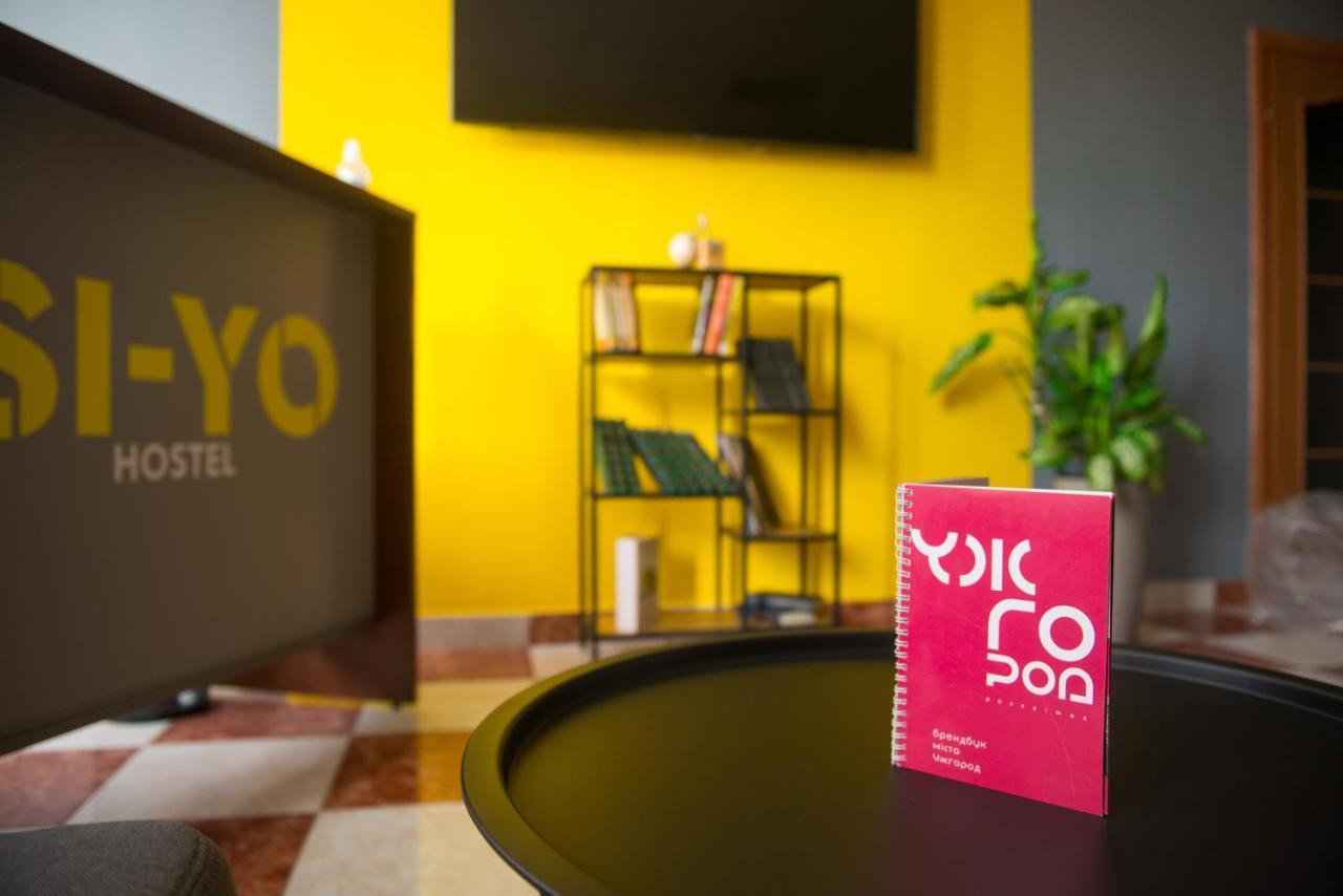 Si-Yo Hostel Uzhhorod Exterior photo