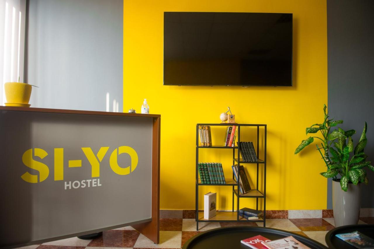 Si-Yo Hostel Uzhhorod Exterior photo